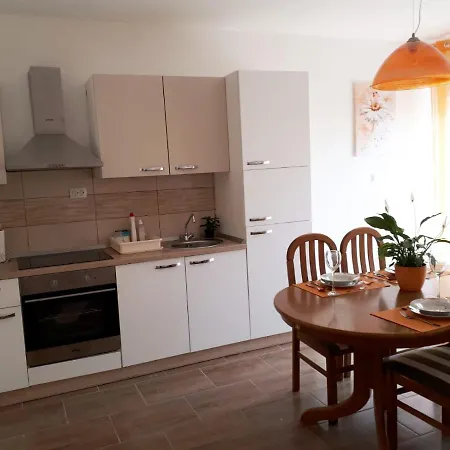 Kulin 2 * Kastela
