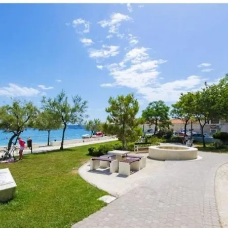 Kulin 2 Apartment