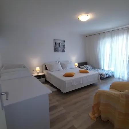 Kulin 2 Apartmán Kaštela